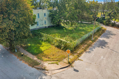 0.23 Acre Saint Louis, Saint Louis City County, MO (Power, Water, & Paved Road)