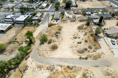 0.49 Acre Victorville, San Bernardino County, CA (Power, Water, & Paved Road)