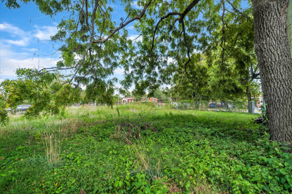 0.23 Acre Saint Louis, Saint Louis City County, MO (Power, Water, & Paved Road)