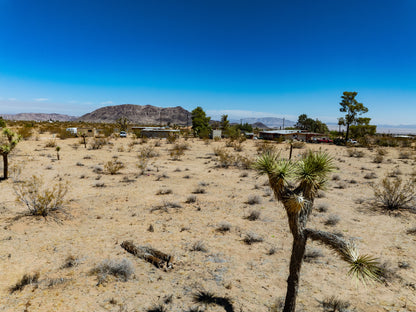 2.32 Acres Landers, San Bernardino County, CA (Power & Water)