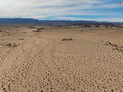 20 Acres Twentynine Palms, San Bernardino County, CA (Power & Water)
