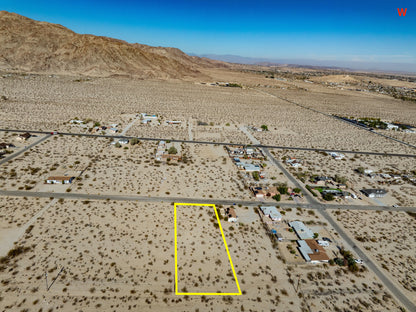 0.69 Acre Twentynine Palms, San Bernardino County, CA (Power, Water, & Paved Road)