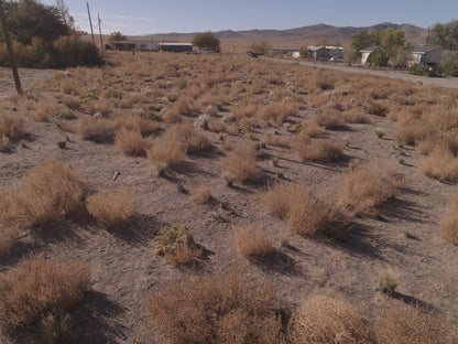0.28 Acre Yerington, Lyon County, NV (Power, Water, & Paved Road)