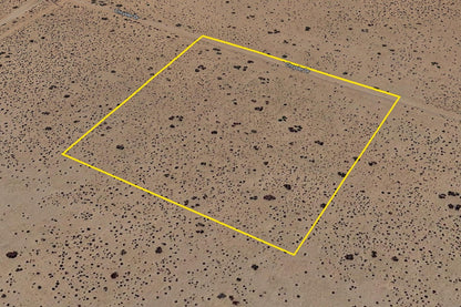 2.51 Acres Edwards, Kern County, CA