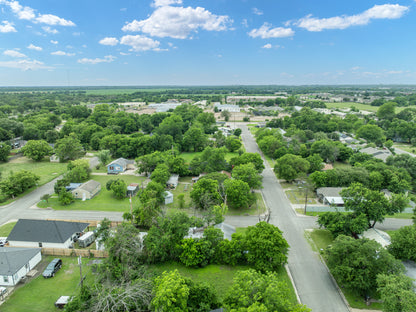 0.14 Acre Waco, McLennan County, TX (Power, Water, & Paved Road)