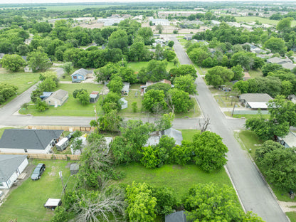 0.14 Acre Waco, McLennan County, TX (Power, Water, & Paved Road)