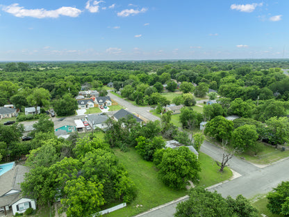 0.14 Acre Waco, McLennan County, TX (Power, Water, & Paved Road)