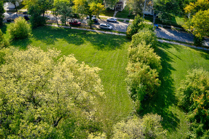 0.14 Acre Milwaukee, Milwaukee County, WI (Power, Water, & Paved Road)