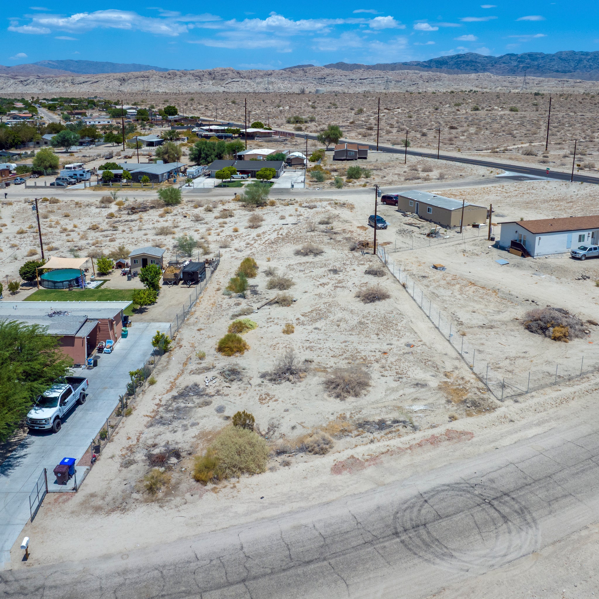 0.29 Acre Mecca, Riverside County, CA (Power, Water, & Paved Road)