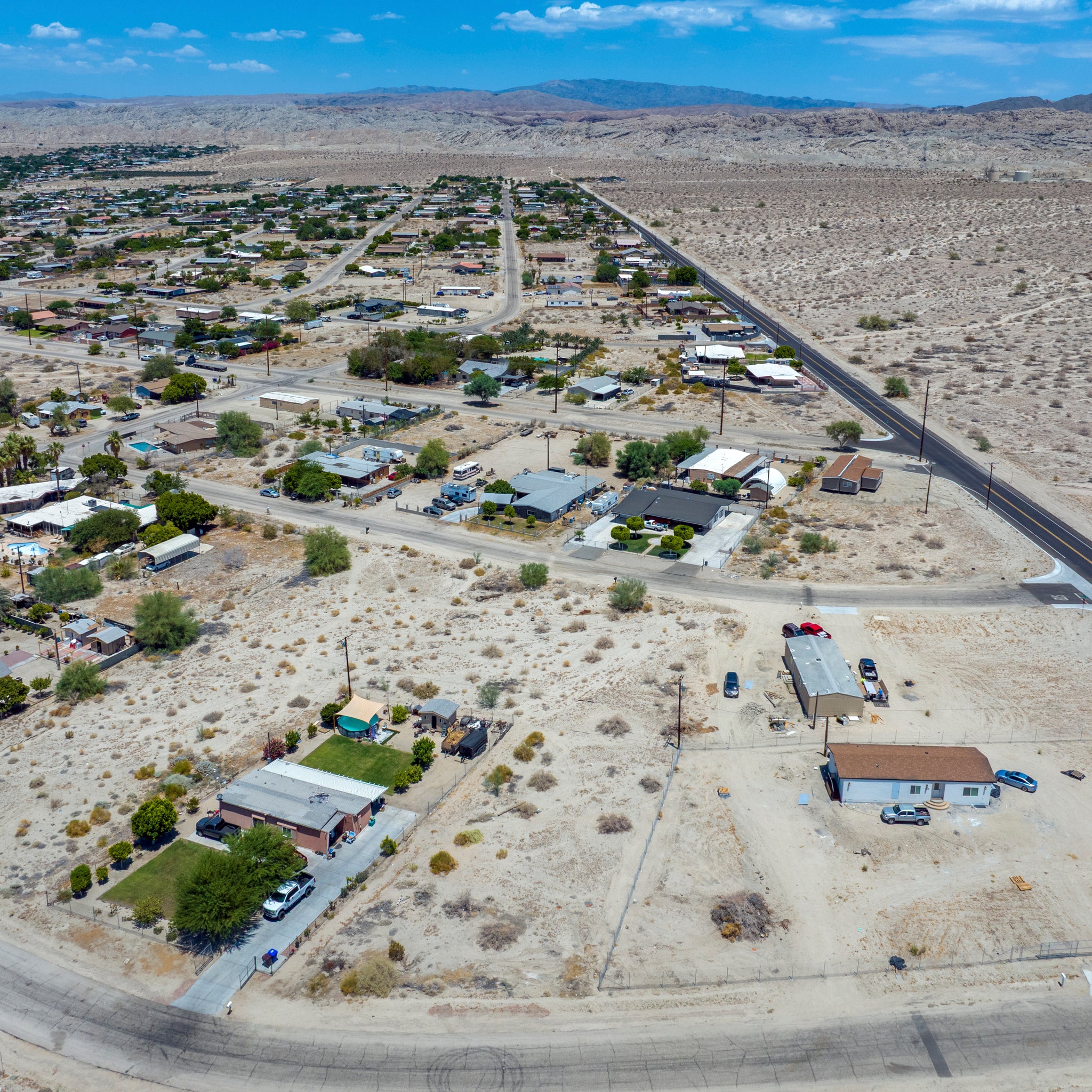 0.29 Acre Mecca, Riverside County, CA (Power, Water, & Paved Road)