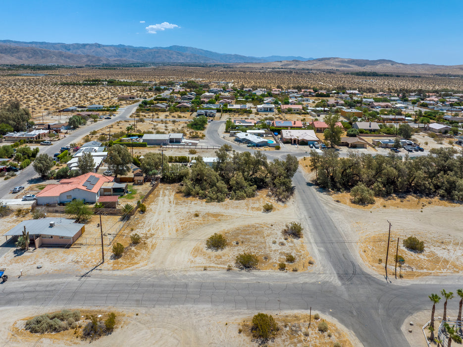 0.31 Acre Desert Hot Springs, Riverside County, CA (Power, Water, & Paved Road)