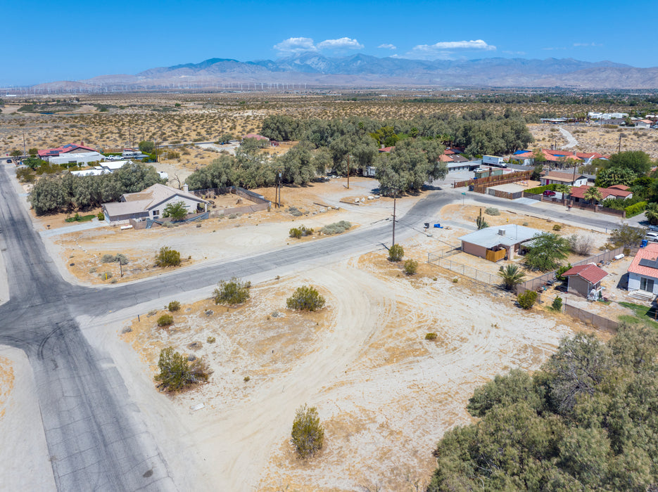 0.31 Acre Desert Hot Springs, Riverside County, CA (Power, Water, & Paved Road)