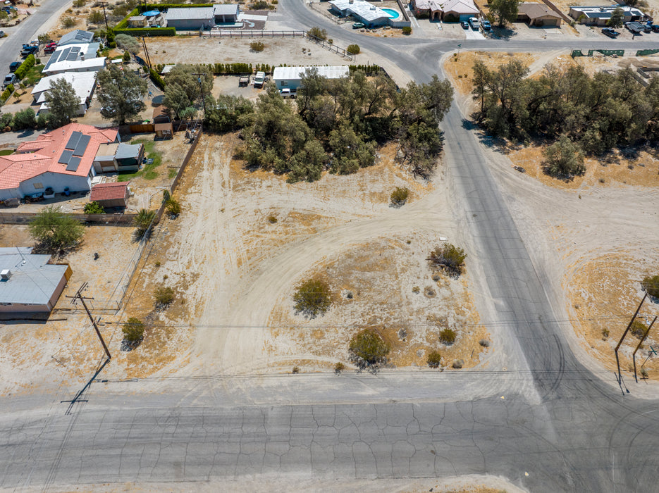0.31 Acre Desert Hot Springs, Riverside County, CA (Power, Water, & Paved Road)