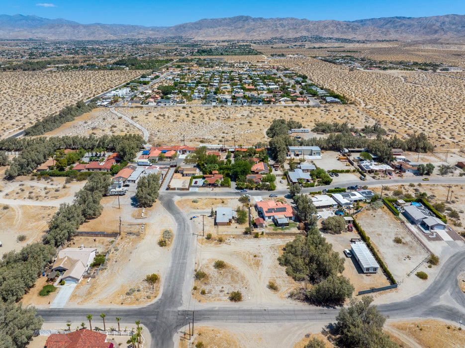 0.31 Acre Desert Hot Springs, Riverside County, CA (Power, Water, & Paved Road)