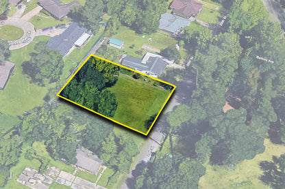 0.35 Acre Orange, Orange County, TX (Power, Water, & Paved Road)