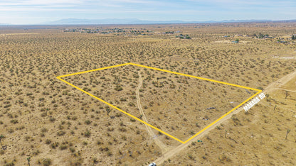 5 Acres Phelan, San Bernardino County, CA