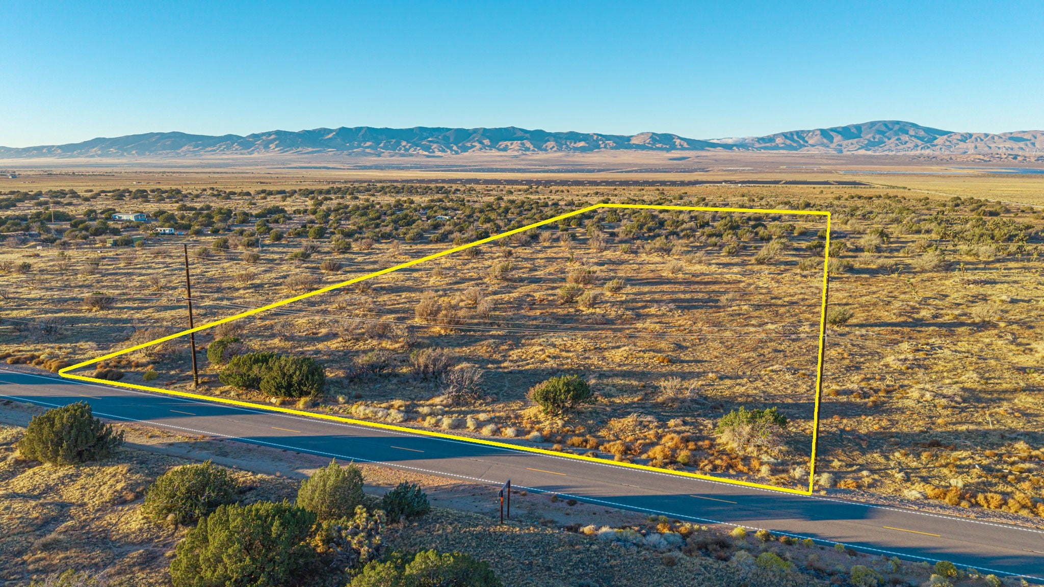 9.77 Acres Lancaster, Los Angeles County, CA (Power)