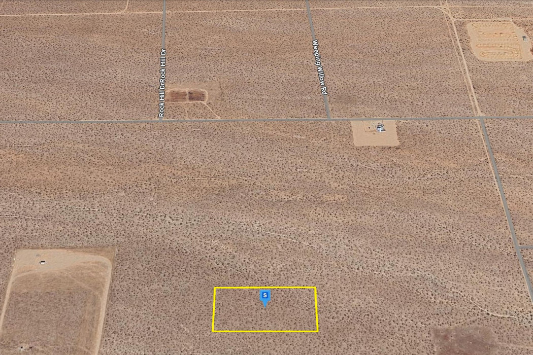 4.86 Acres Adelanto, San Bernardino County, CA