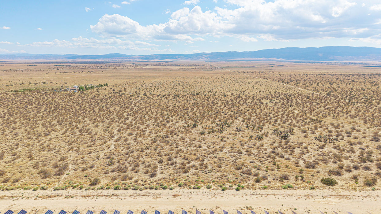 10 Acres Rosamond, Kern County, CA