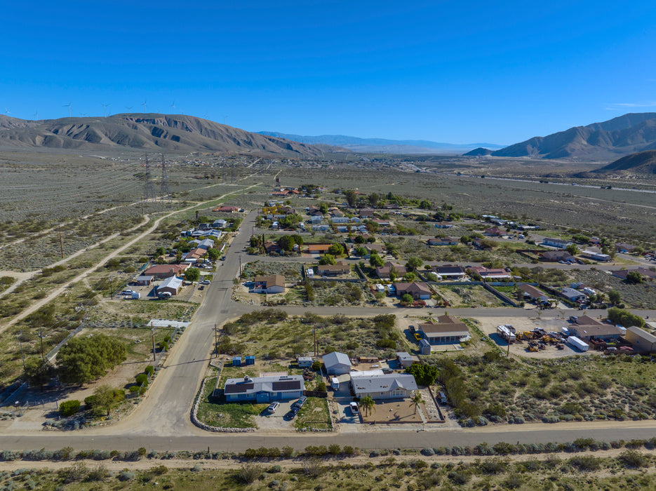 0.30 Acre Whitewater, Riverside County, CA (Power, Water, & Paved Road)