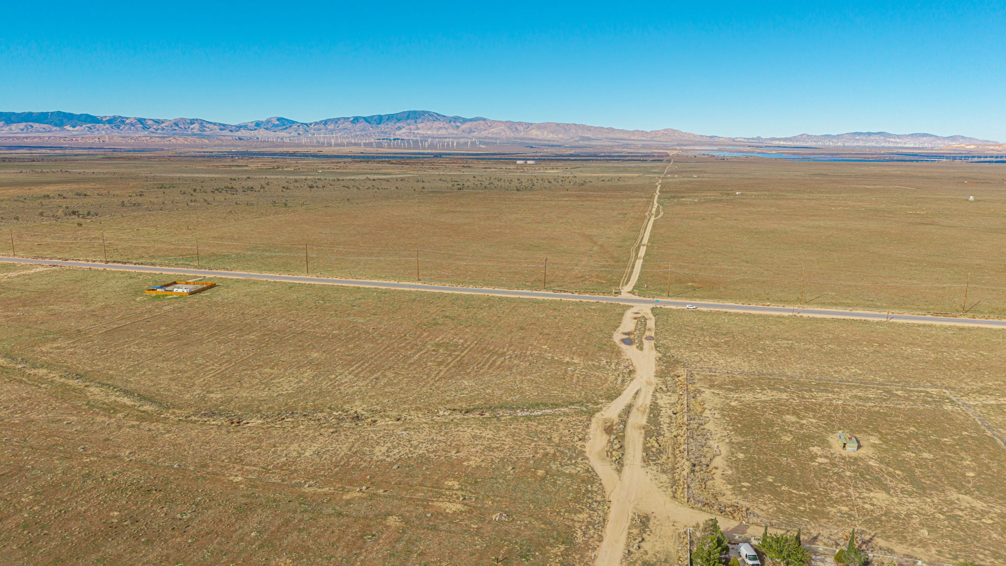 2.39 Acres Lancaster, Los Angeles County, CA (Power & Paved Road)