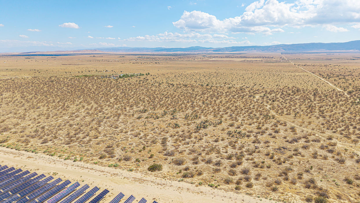 10 Acres Rosamond, Kern County, CA