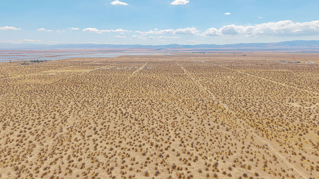 10 Acres Rosamond, Kern County, CA