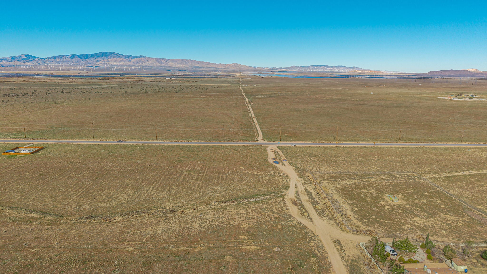 2.39 Acres Lancaster, Los Angeles County, CA (Power & Paved Road)