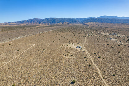 10 Acres Llano, Los Angeles County, CA