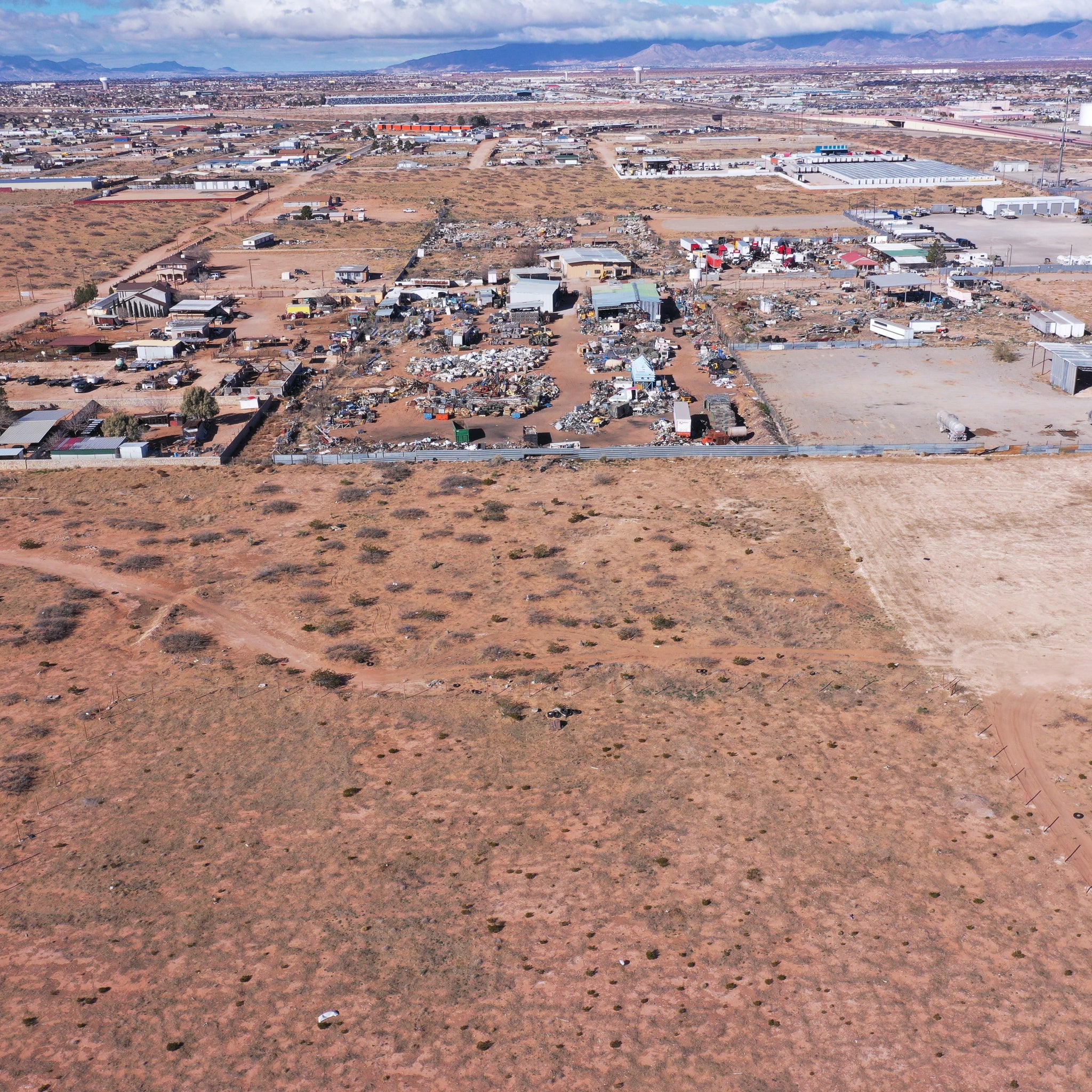 2 Acres El Paso, El Paso County, TX (Power)