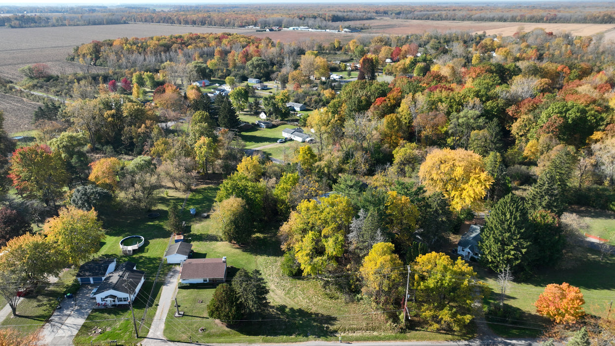 0.71 Acre Saginaw, Saginaw County, MI (Power, Water, & Paved Road)