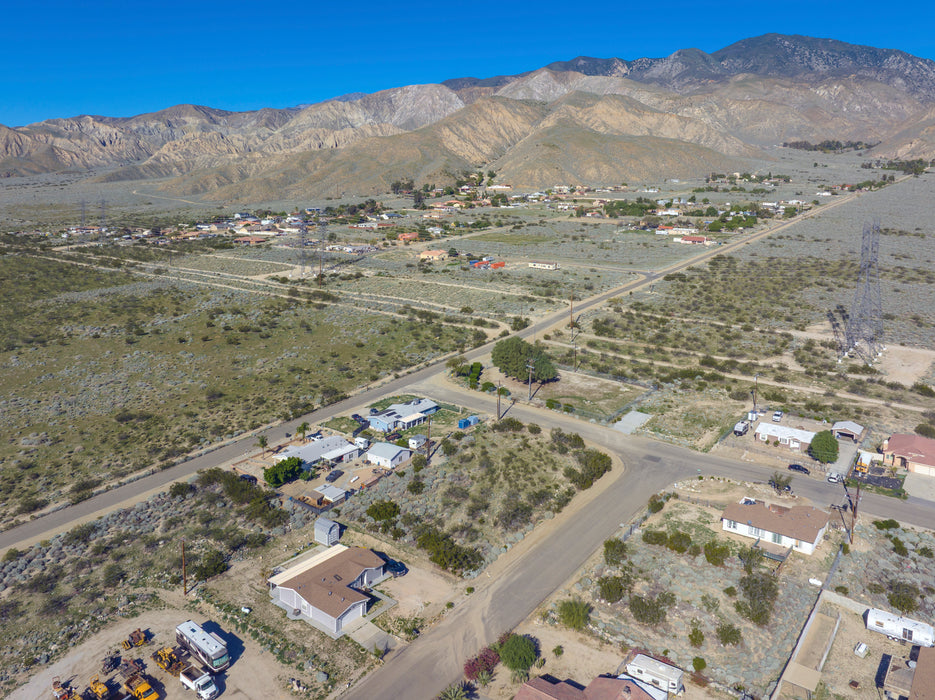 0.30 Acre Whitewater, Riverside County, CA (Power, Water, & Paved Road)