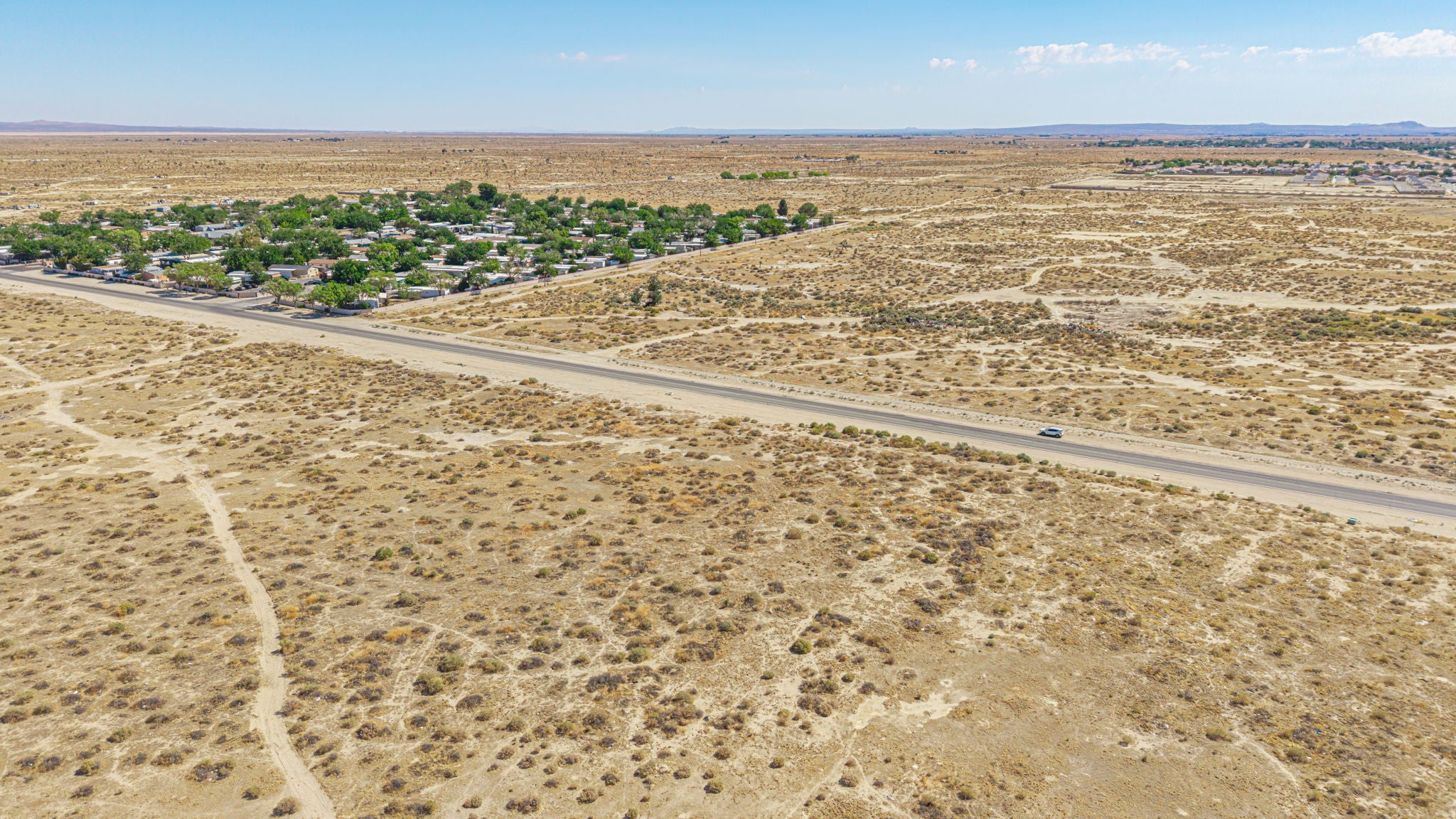 2.03 Acres Lancaster, Los Angeles County, CA (Paved Road)