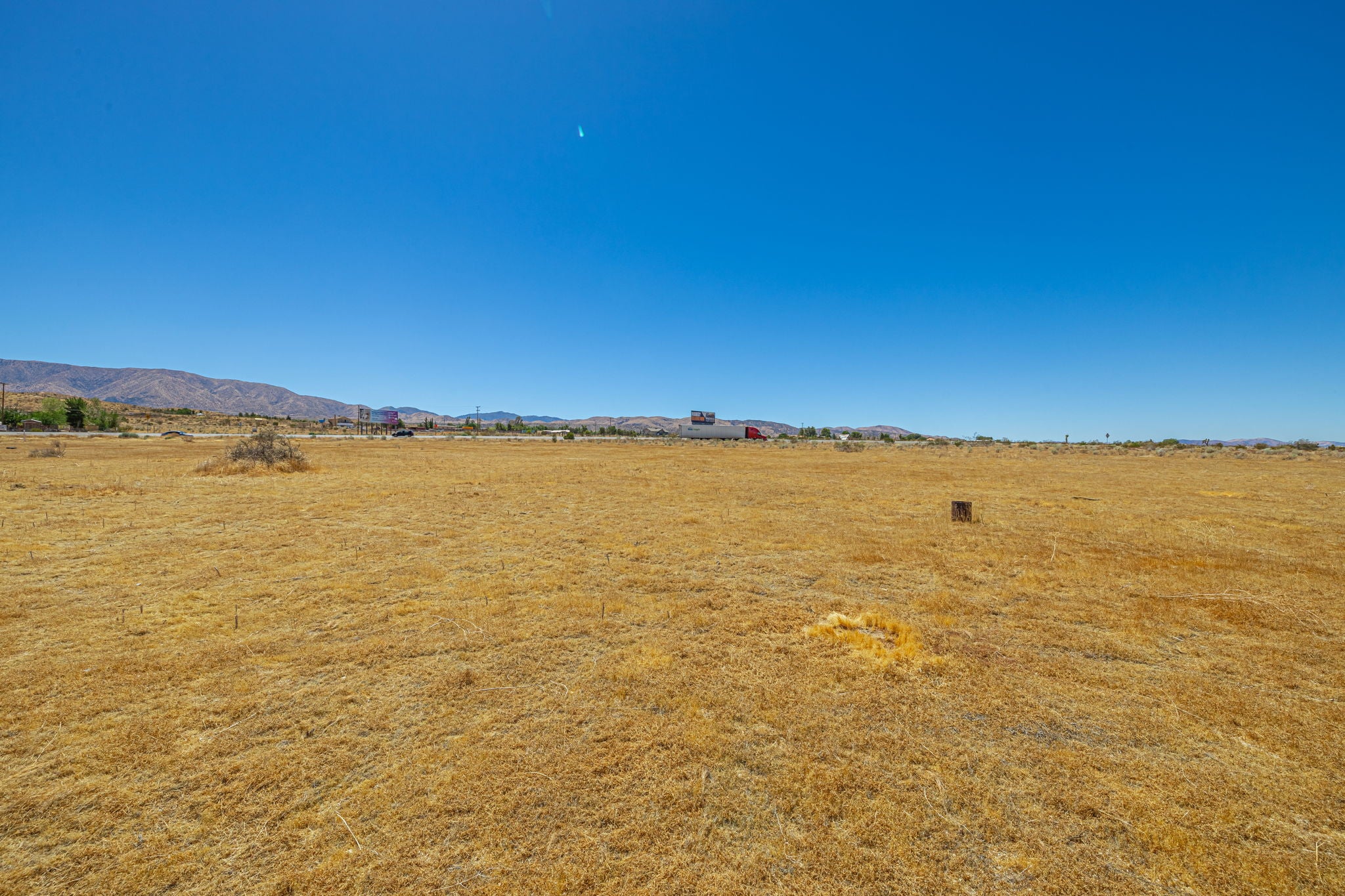2.94 Acres Pearblossom, Los Angeles County, CA (Power, Water, & Paved Road)
