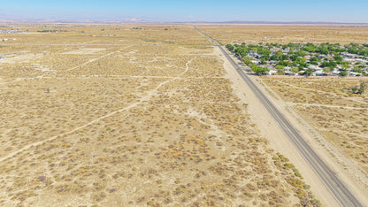 2.03 Acres Lancaster, Los Angeles County, CA (Paved Road)