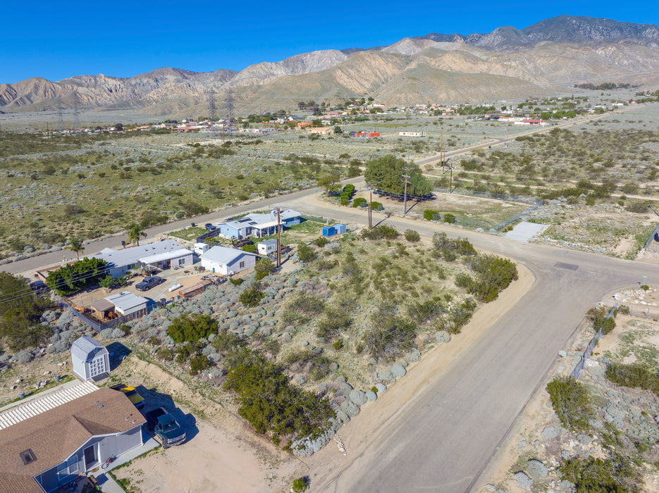 0.30 Acre Whitewater, Riverside County, CA (Power, Water, & Paved Road)