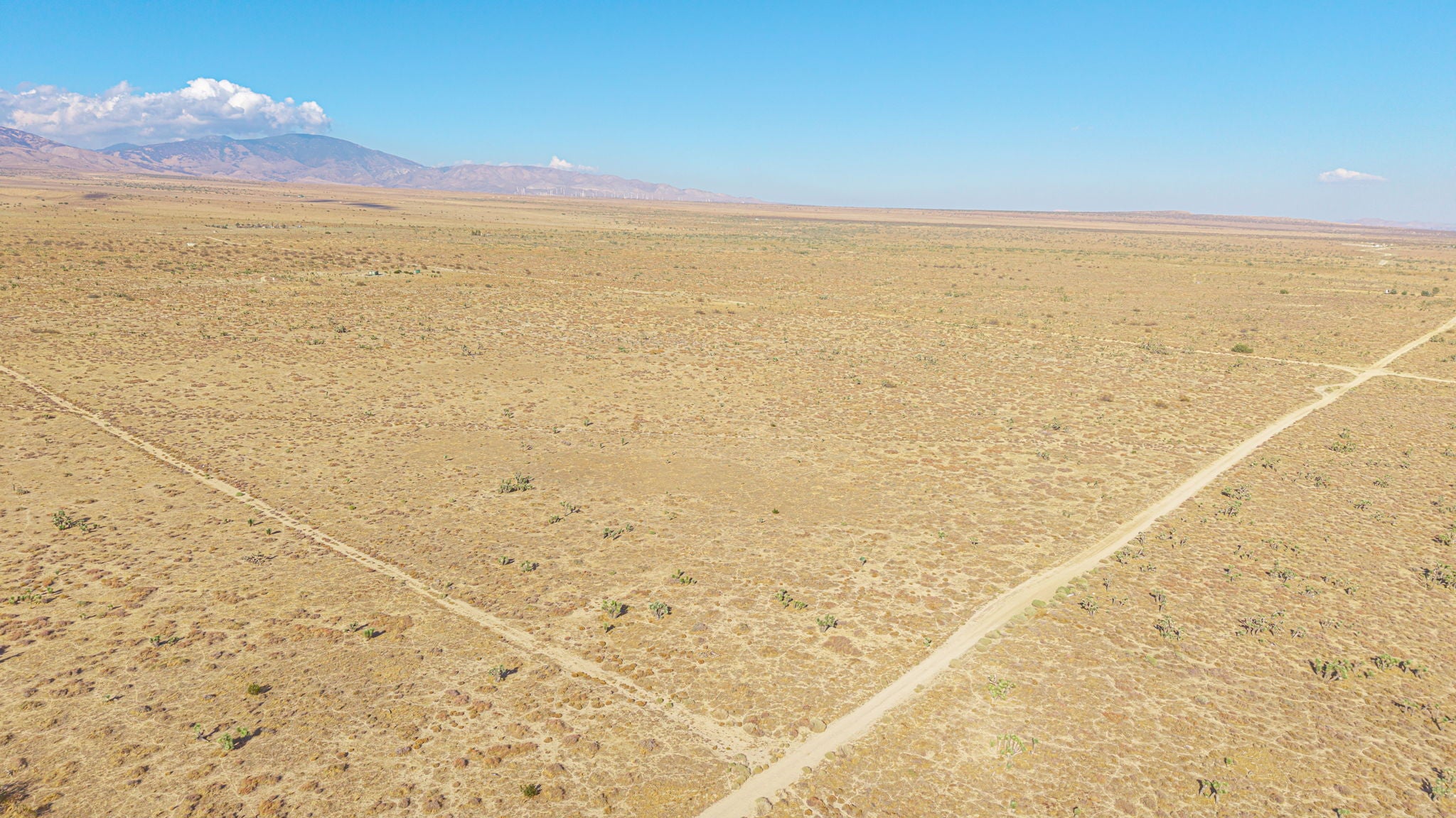 0.07 Acre Apple Valley, San Bernardino County, CA (Commercial-Residential Lot)