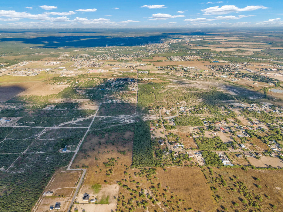 16.26 Acres Rio Grande City, Starr County, TX (Power)