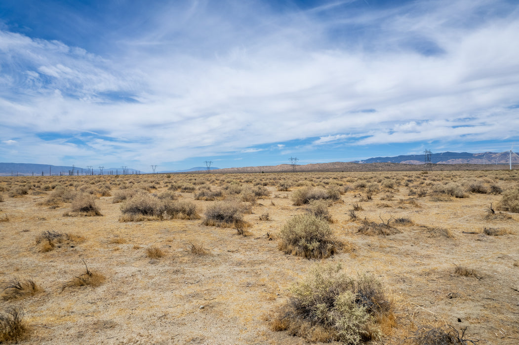 7.50 Acres Rosamond, Kern County, CA