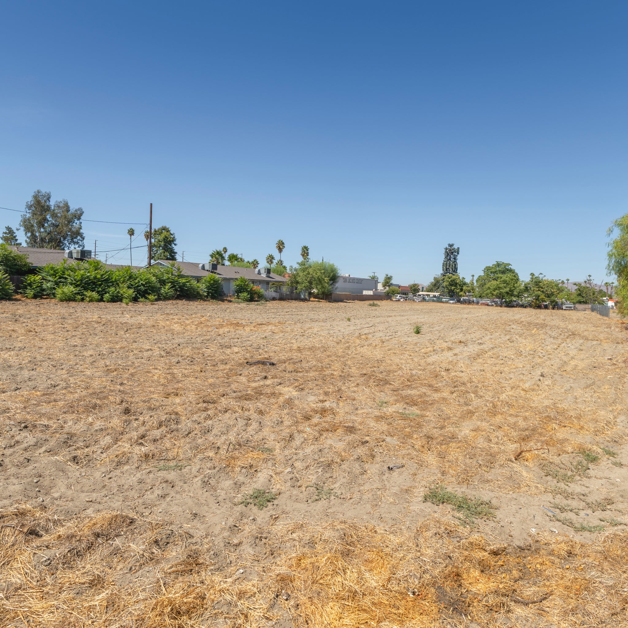 1.25 Acres San Jacinto, Riverside County, CA (Power, Water, & Paved Road)