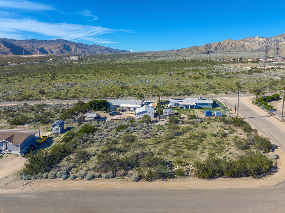 0.30 Acre Whitewater, Riverside County, CA (Power, Water, & Paved Road)