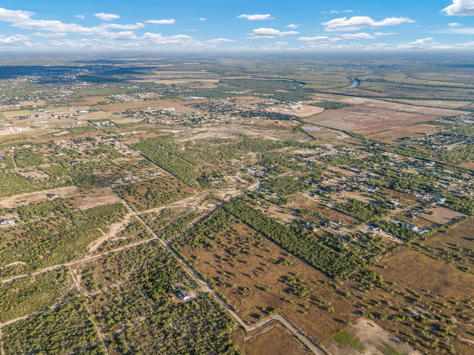 16.26 Acres Rio Grande City, Starr County, TX (Power)