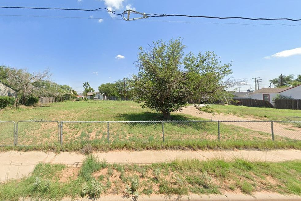 0.15 Acre Lubbock, Lubbock County, TX (Commercial Lot, Power, Water, & Paved Road)