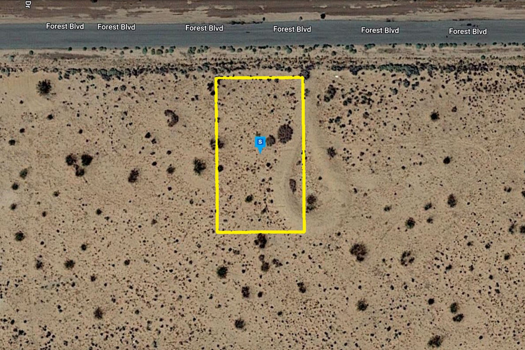 0.25 Acre California City, Kern County, CA (Paved Road)