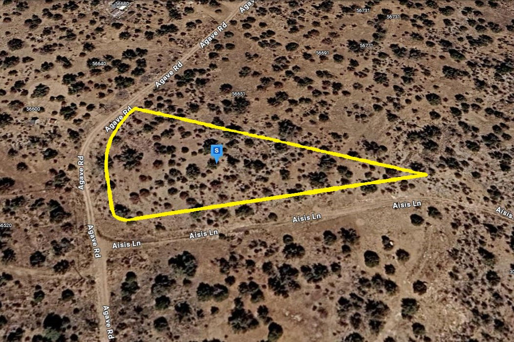 1.67 Acres Seligman, Yavapai County, AZ (Power)