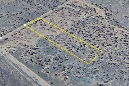 9.77 Acres Lancaster, Los Angeles County, CA (Power)