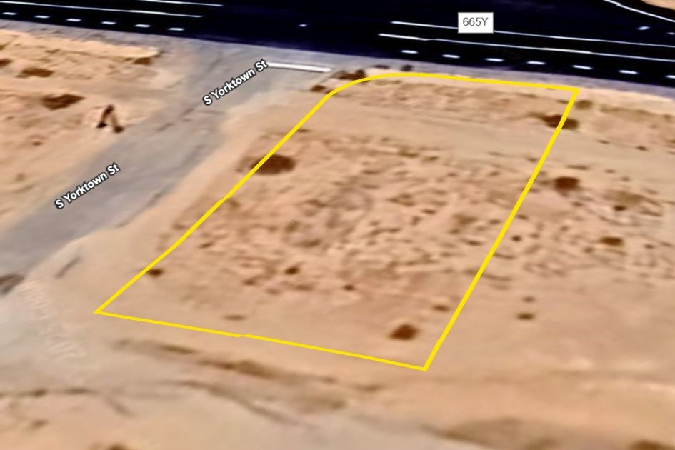 0.16 Acre Ridgecrest, Kern County, CA (Power, Water, & Paved Road)