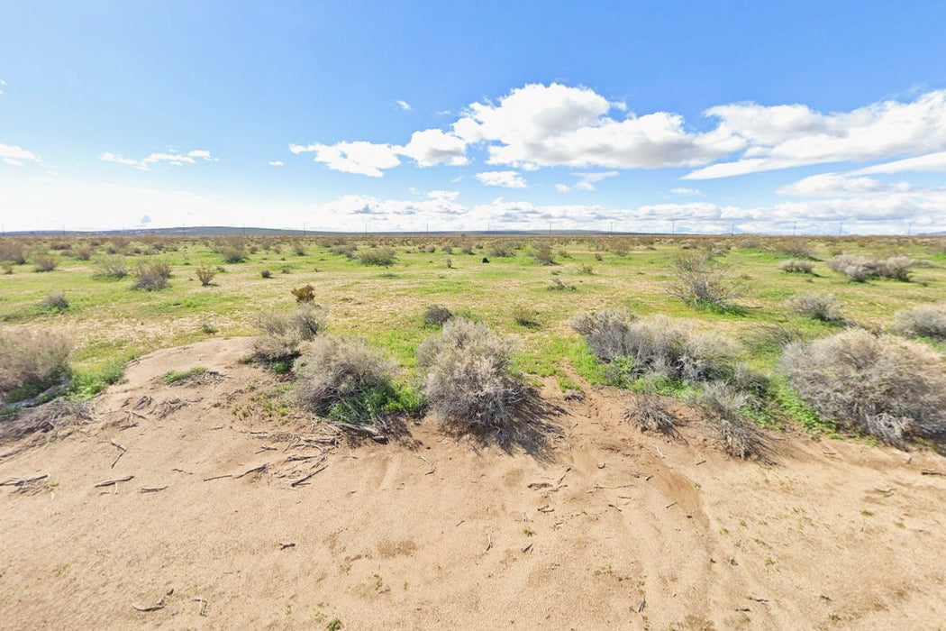 0.22 Acre California City, Kern County, CA (Water)