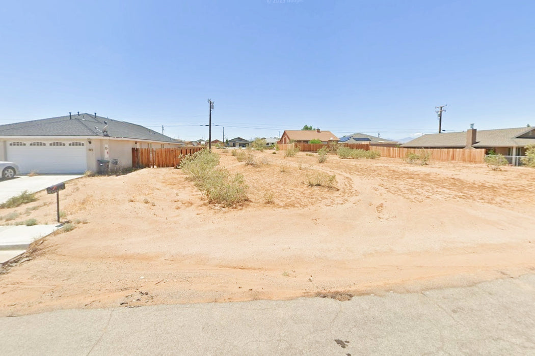 0.15 Acre Ridgecrest, Kern County, CA (Power, Water, & Paved Road)