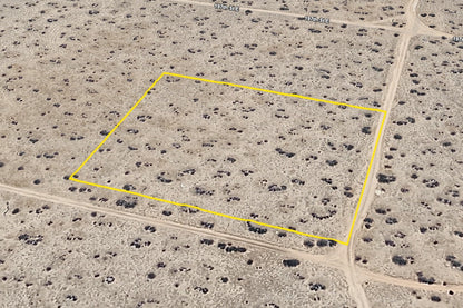 2.21 Acres Lancaster, Los Angeles County, CA